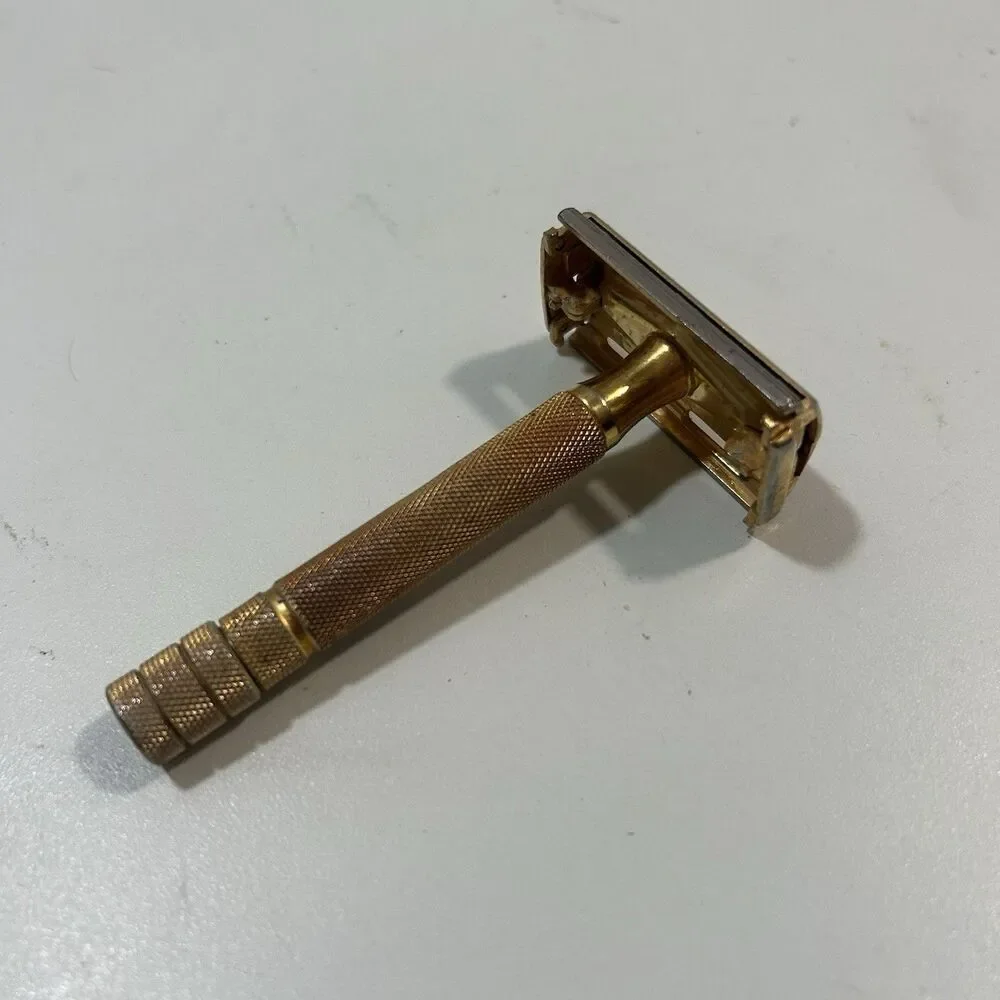 Gillette vintage gold